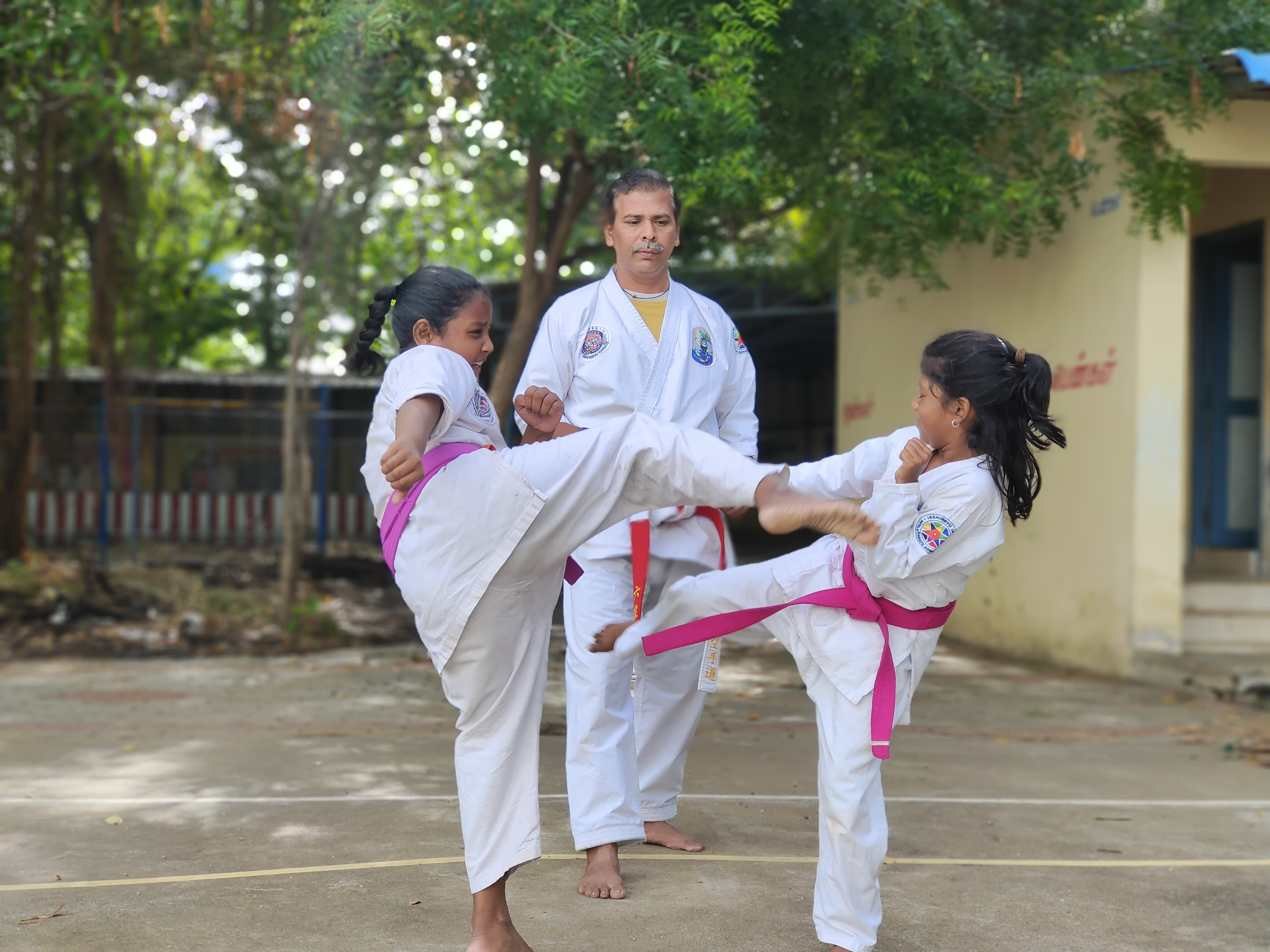 Students training together